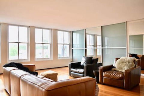 New York Loft Style Flat In Surry Hills - Tourism Brisbane 0