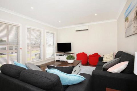 Fairways 10 Mins To Hyams Beach - Tourism Brisbane 0