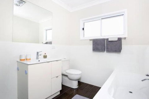 Fairways 10 Mins To Hyams Beach - Tourism Brisbane 5
