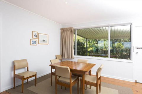 Beach Cottage - Tourism Brisbane 7