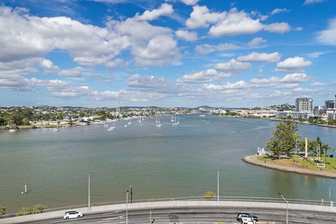 The Hamilton (I715) - Tourism Brisbane 4