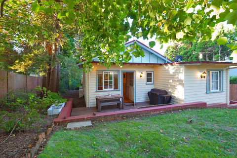 Brantwood Cottage Luxury Accommodation - Tourism Brisbane 2