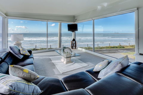 Sandy Cove - Tourism Brisbane 6