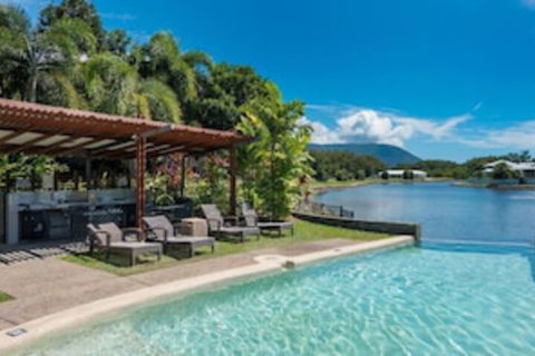 Sails At Trinity - Tourism Brisbane 0