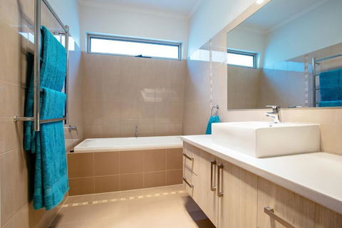 Seasalt - Tourism Brisbane 1