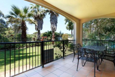 Aquarius Apartment 3 - Brisbane 4u 4