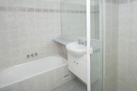 Aquarius Apartment 3 - Brisbane 4u 6