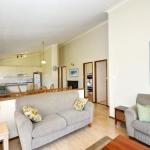 Pet Friendly On Pelican Close To Myall River - Tourism Brisbane 0