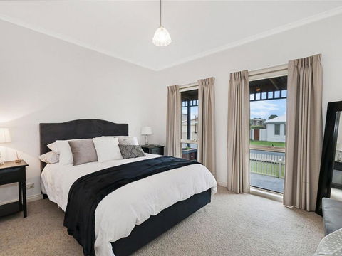 GUILDFORD COTTAGE - Brisbane 4u 6