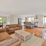 Beach Home In Golden Triangle - Tourism Brisbane 1