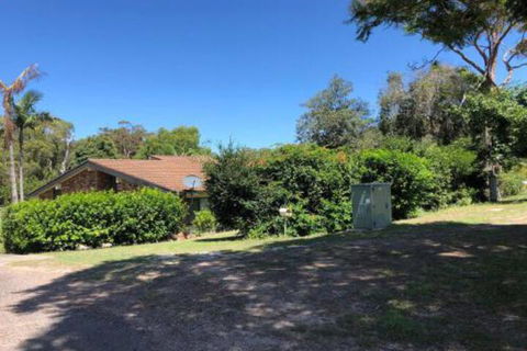 Sandy Palms 28 Moorooba Cr Beautiful Home With Wifi Air Con & Boat Parking - Tourism Brisbane 6