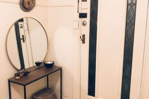 Art Deco Apt In Sunny Elwood Minutes To St. Kilda - Tourism Brisbane 0
