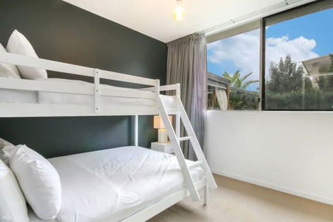 Spacious 2 Bedroom Apartment In Ascot With Large Private Garden - Tourism Brisbane 1