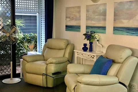 Beautiful Studio In Great Leafy Location - Tourism Brisbane 5