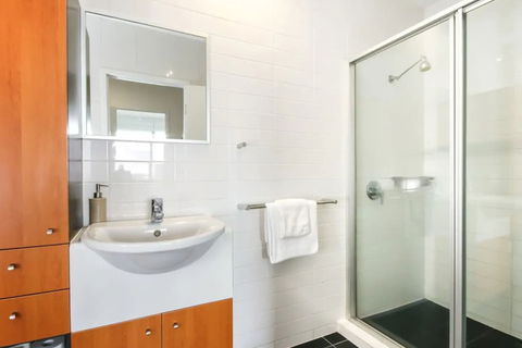 Large 3 Bedroom Apartment With River Views Near The Stadium - Tourism Brisbane 7