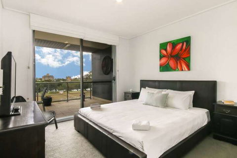 Large 3 Bedroom Apartment With River Views Near The Stadium - Tourism Brisbane 3