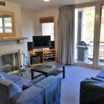 Snowman 6 - Tourism Brisbane 0