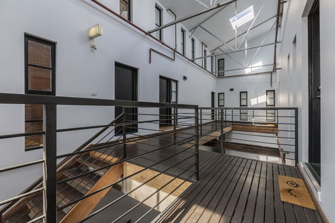 Fabulous Fitzroy Converted Warehouse - Brisbane 4u 7