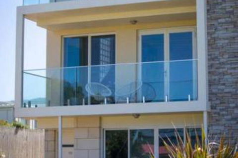 SEA NOOK Seconds From The Beach - Tourism Brisbane 6