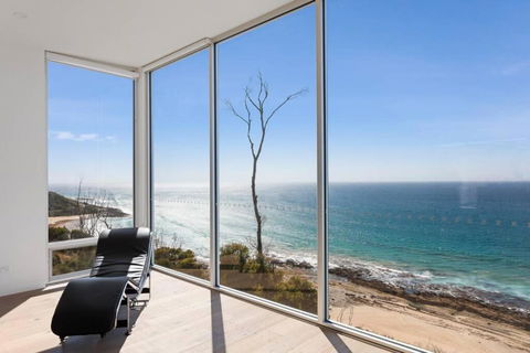Southpoint Brand New Home Oceanfront Views - Tourism Brisbane 6