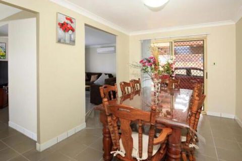 Kingfisher Pet Friendly 10 Mins To Hyams Beach - Tourism Brisbane 4