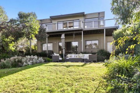 BELLE VUE ANGLESEA - Tourism Brisbane 0