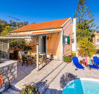 Red Bluff Beach House - Tourism Brisbane