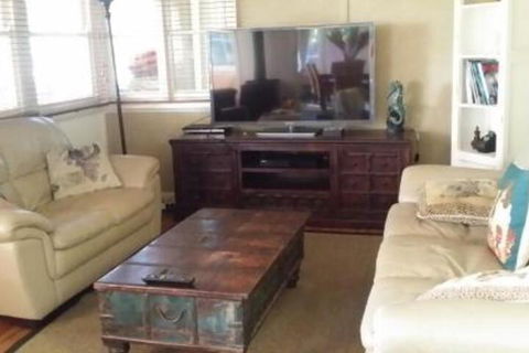 Wyreepi River Cottage - Tourism Brisbane 5