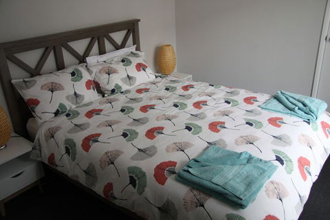 Warnbro Beach Family Accommodation - Tourism Brisbane 7