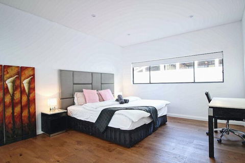 154 Wyndham - Tourism Brisbane 5