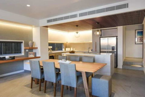 Kokos Beach House 3 - Tourism Brisbane 7