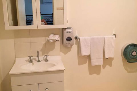 Stables Boutique Motel - Tourism Brisbane 6