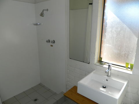 Geraldton's Ocean West - Tourism Brisbane 3