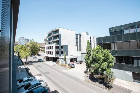 Stunning Bright Apartment At Hawthron/Glenferrie Station - Tourism Brisbane 1