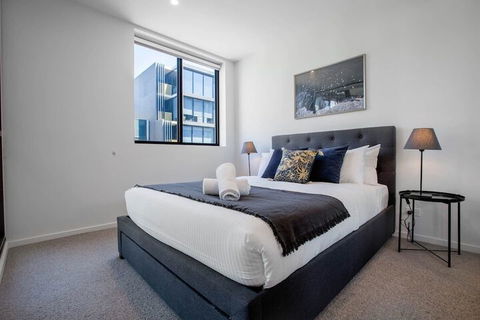 Stunning Bright Apartment At Hawthron/Glenferrie Station - Tourism Brisbane 3