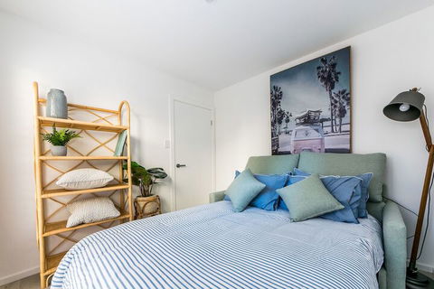 Sandcastle, 26a Winsor Street - Brisbane Tourism 5
