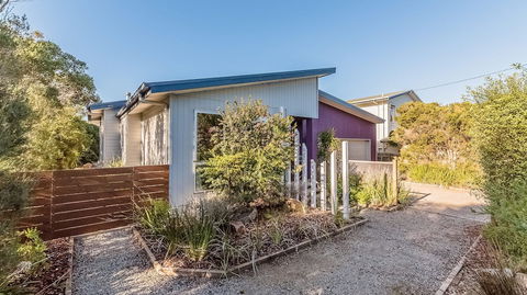 House On 37 Barramundi Near Smiths - Tourism Brisbane 1