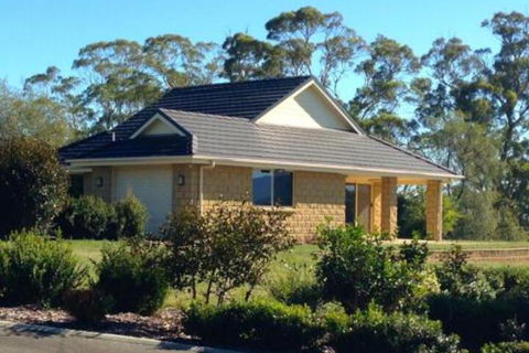 The Villa On Pine Tree - Brisbane Tourism 4