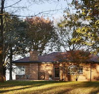 Polperro Farmhouse - Brisbane 4u