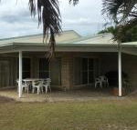 Private Canal Duplex with Pontoon Oleander Drive Bongaree - Brisbane Tourism