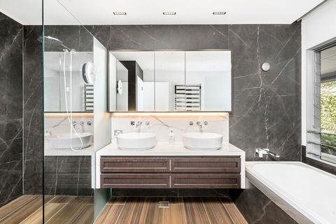 Summer Breeze - Tourism Brisbane 7