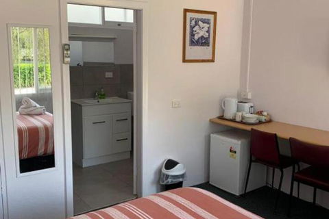 Mount Beauty Motor Inn - Brisbane Tourism 7
