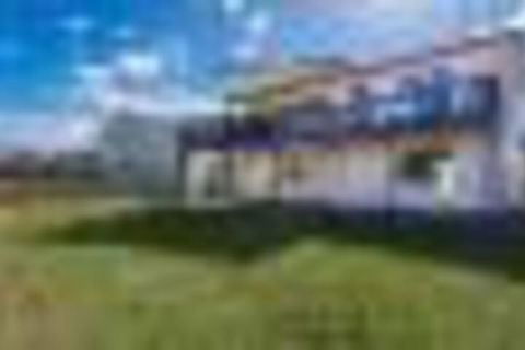 Boomer Beach Escape - Brisbane Tourism 3
