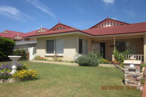 Cusacks Of Albany - Brisbane Tourism 3