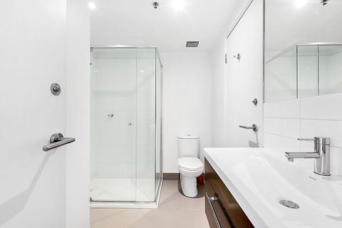 JOYCE, 1BDR Southbank Apartment - Brisbane Tourism 4