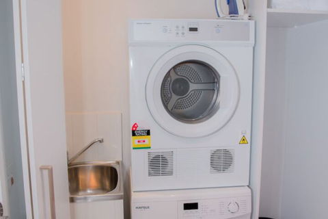 Southbank 2 Bedrooms Apt Next To Crown - Tourism Brisbane 7