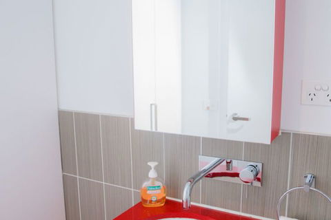 Southbank 2 Bedrooms Apt Next To Crown - Tourism Brisbane 2