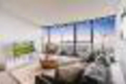Panoramic Vista From A 54 Floor CBD Apartment - Tourism Brisbane 4