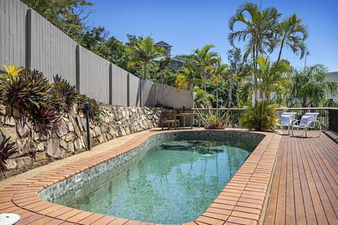 Sea Eagle On Airlie Airlie Beach - Tourism Brisbane 1