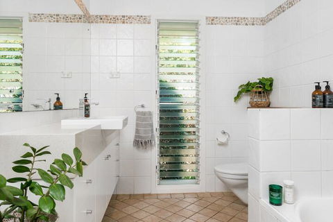 A PERFECT STAY - Byron's Brae - Tourism Brisbane 6